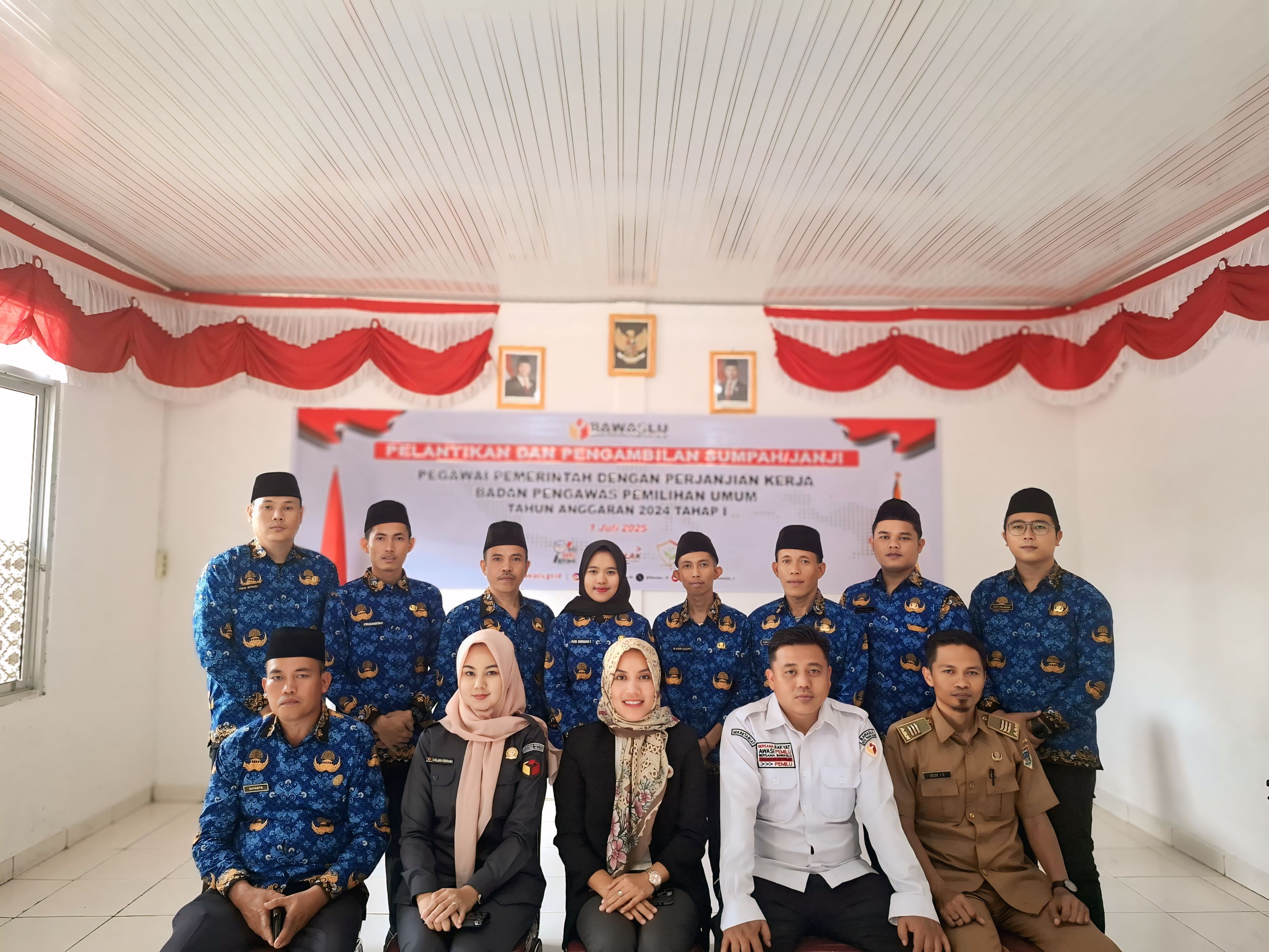 #Hallosahabatbawaslu Selamat dan Sukses atas Pelantikan dan Pengambilan Sumpah/Janji Pegawai Pemerintah Dengan Perjanjian Kerja (PPPK) Bawaslu Kota Pagar Alam T.A. 2024 Tahap 1