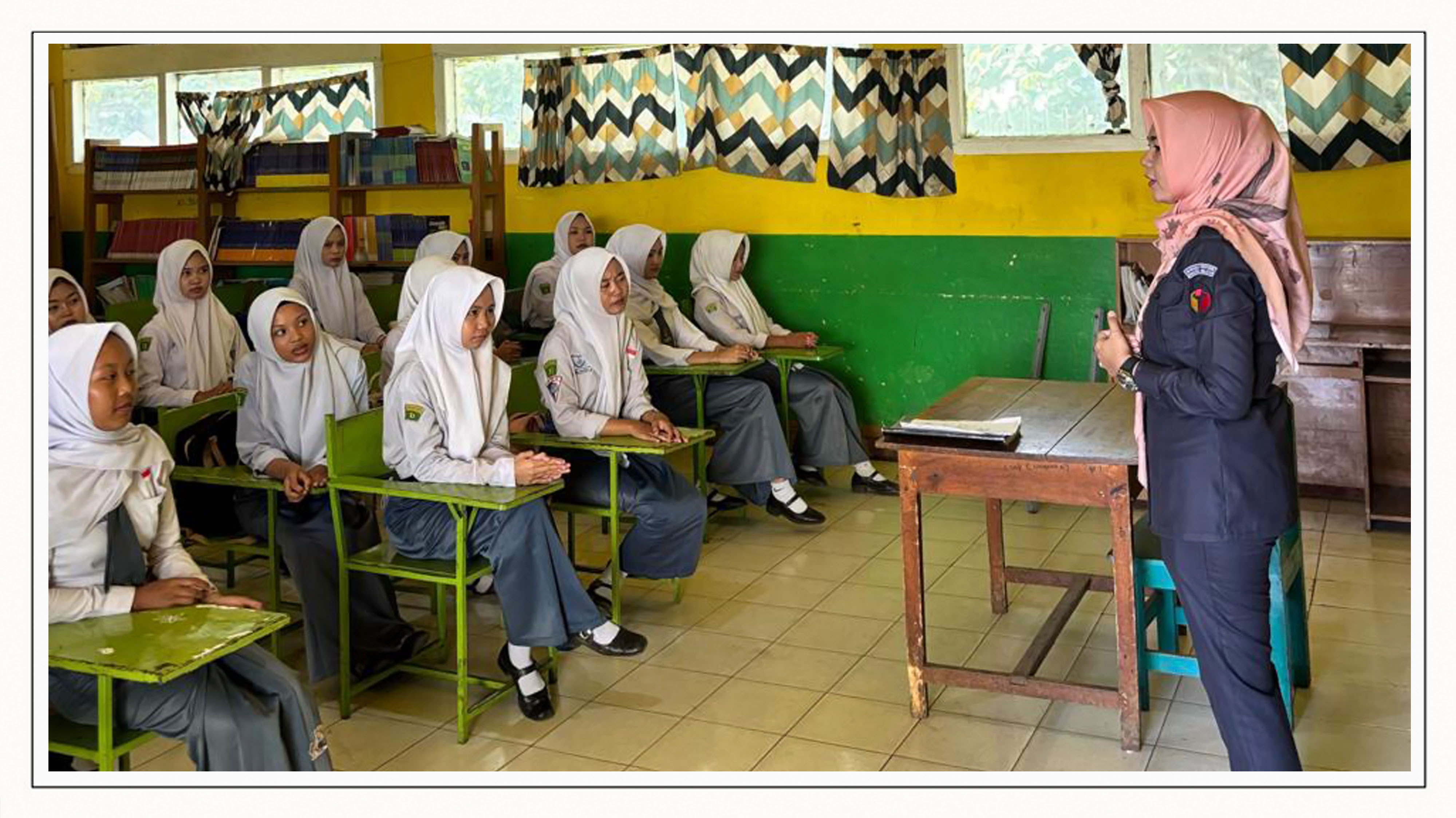 Edukasi Pemilih Pemula: Chlara Febriana Pemimpin Sosialisasi Pencegahan Pelanggaran di SMA Muhammadiyah Pagar Alam