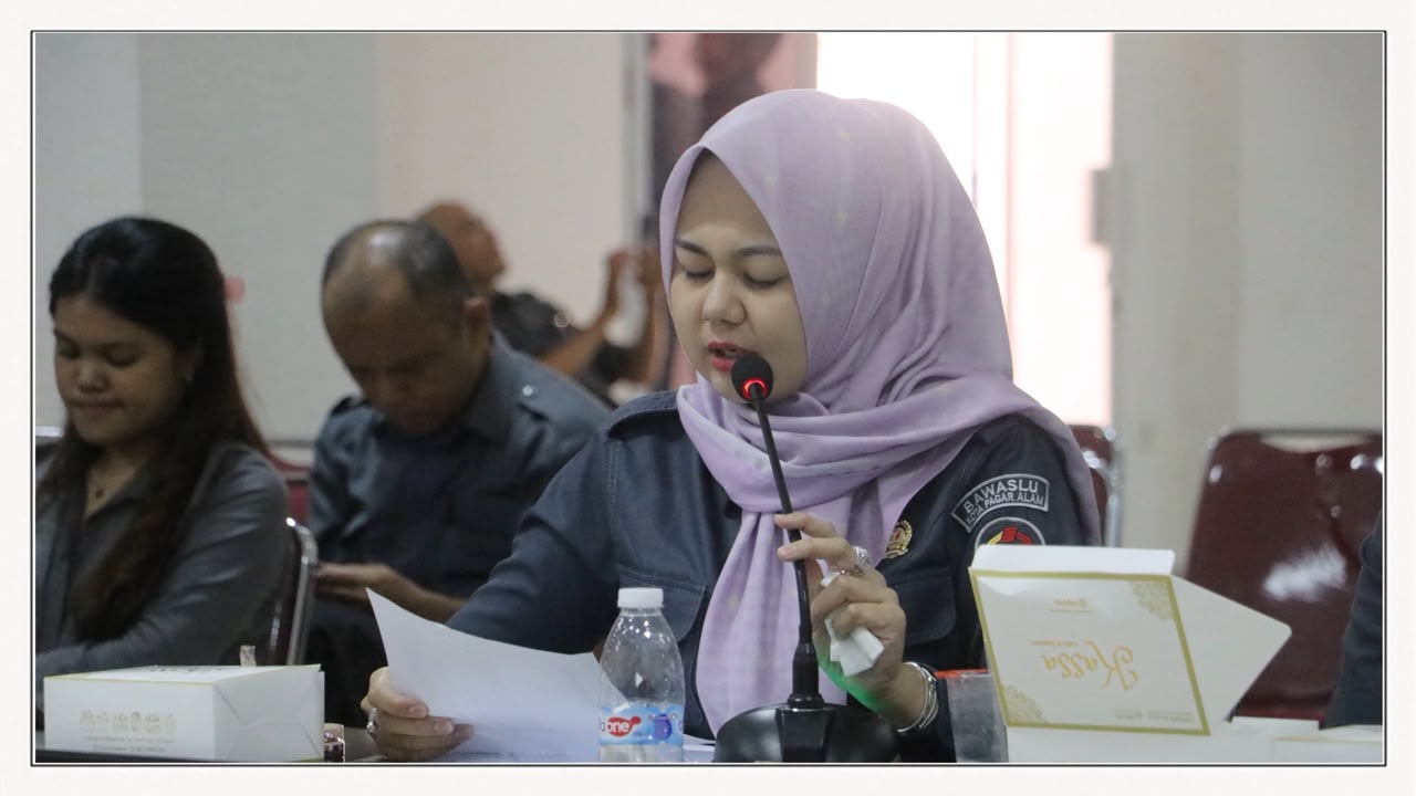 Chlara Febriana Sampaikan Laporan Data Pengawasan Pemutakhiran Daftar Pemilih Berkelanjutan Triwulan II dalam RDK Bawaslu Provinsi Sumatera Selatan