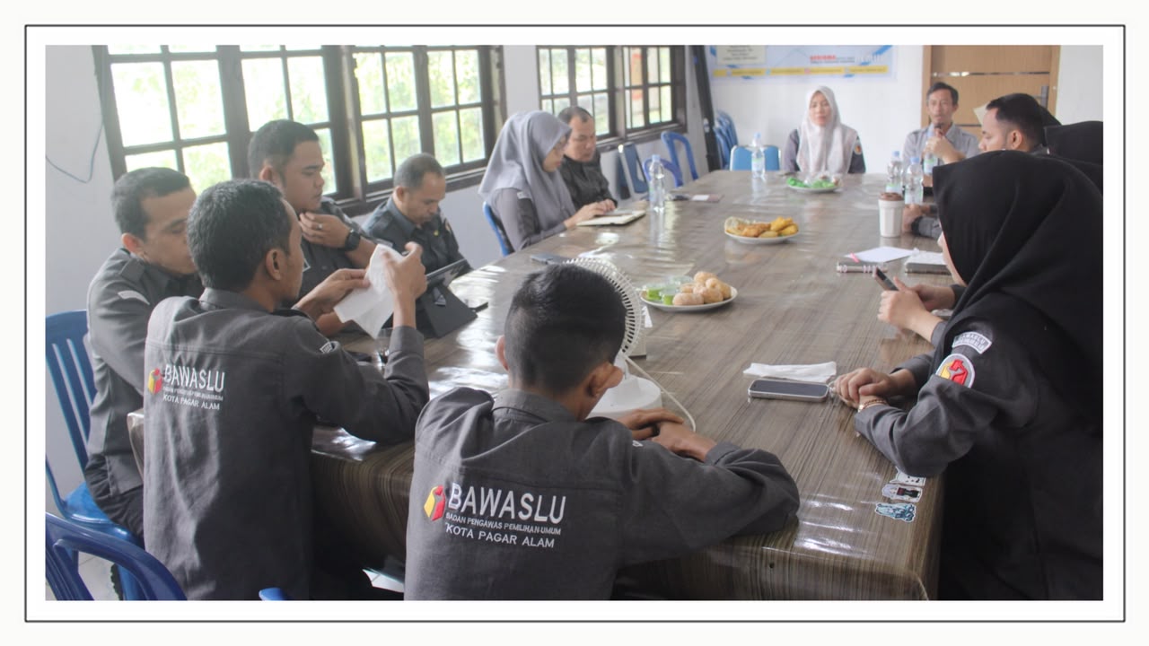 Rapat Evaluasi Bawaslu Kota Pagar Alam Tekankan Tertib Tugas dan Pemutakhiran Data