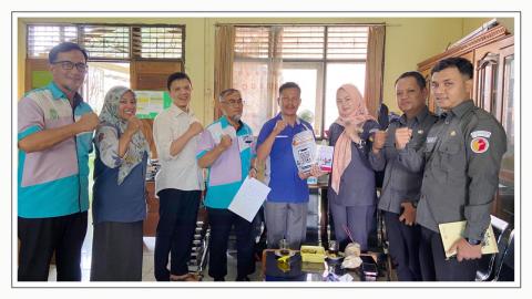 Membentuk Pemilih Cerdas: Bawaslu Pagar Alam Sosialisasi Pengawasan Pemilu dan Distribusi Buku Saku