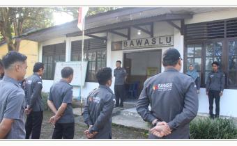 Bawaslu Kota Pagar Alam Tingkatkan Disiplin dan Budaya Kerja Melalui Apel Pagi Rutin